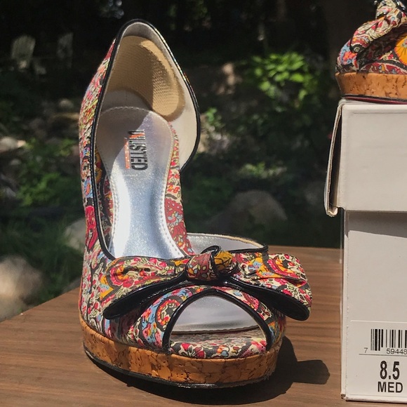 Unlisted - Paisley Heels - Picture 2 of 3